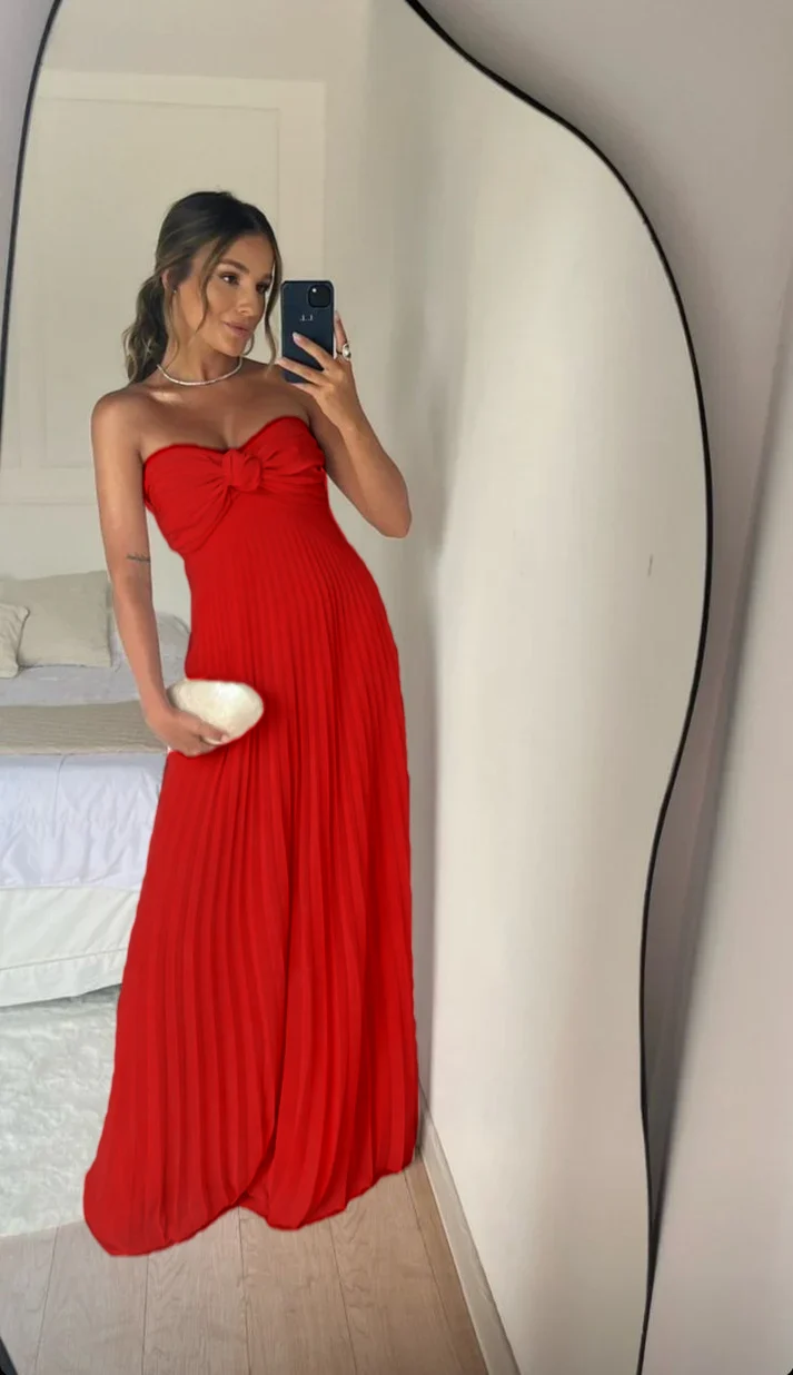 Robe de bal longue bustier trapèze plissée rose