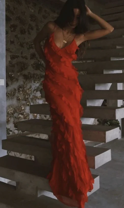 Robe de soirée longue élégante à volants rouges