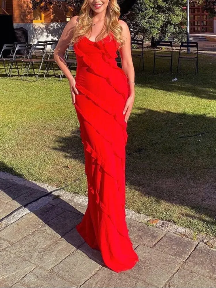 Robe de soirée longue élégante à volants rouges