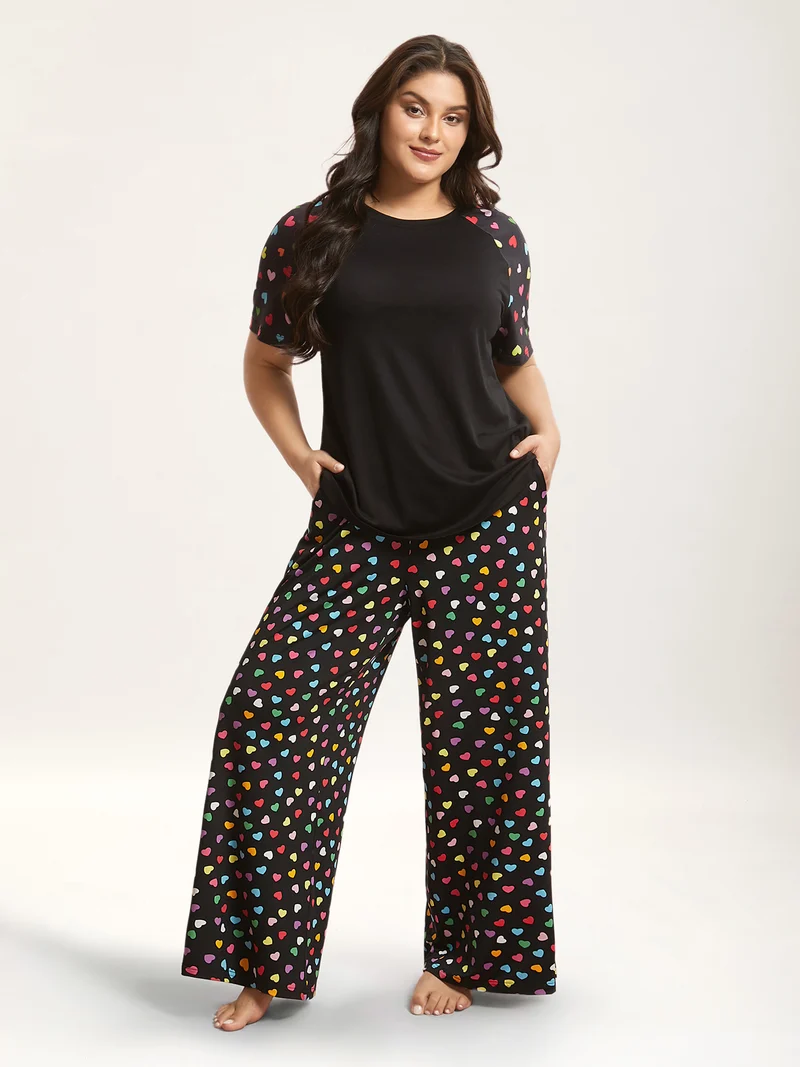 Multi-Color Heart Pattern Drawstring Lounge Bottoms