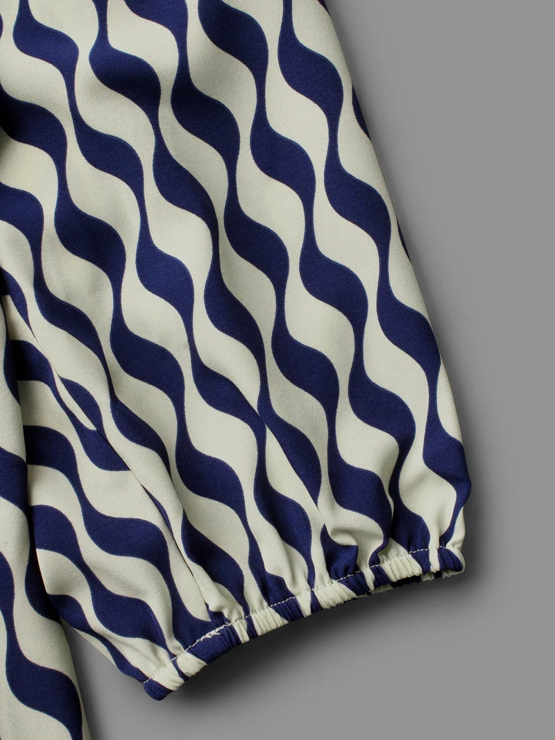 Geometric Print Twist Front Blouse