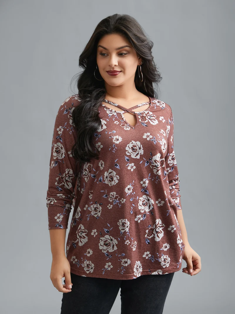 Notched Collar Floral Crisscross T-Shirt
