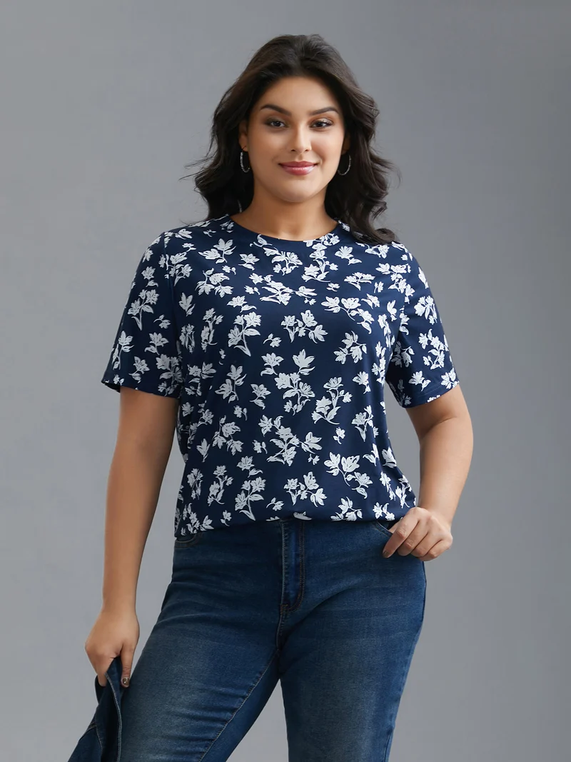 Round Neck Floral Print Fitted T-Shirt
