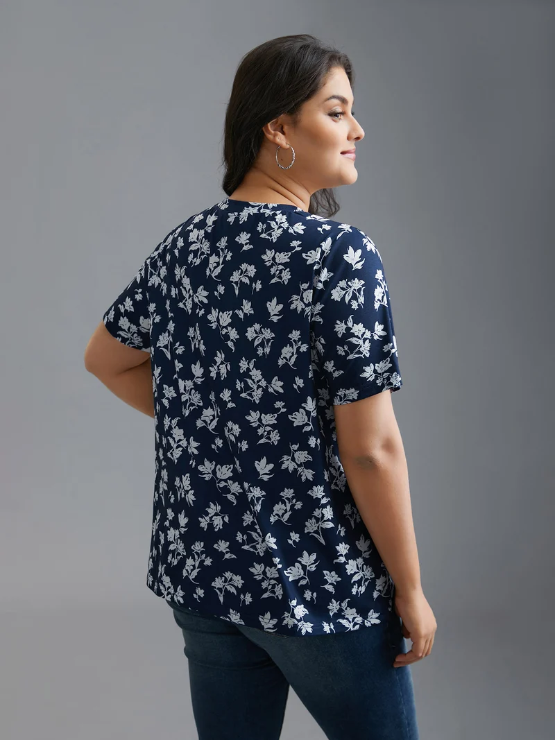 Round Neck Floral Print Fitted T-Shirt