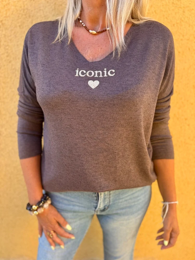 Pull fin Iconic marron