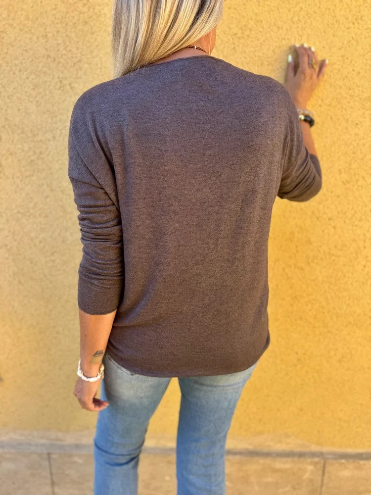 Pull fin Iconic marron