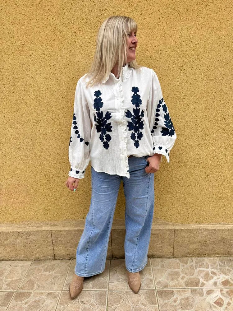 Chemise brodée Lou bleu marine
