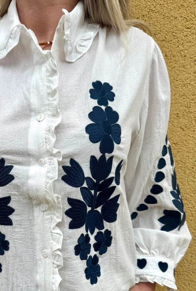 Chemise brodée Lou bleu marine