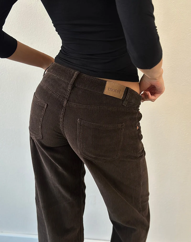 Pantalon parallèle taille basse en velours côtelé marron chocolat