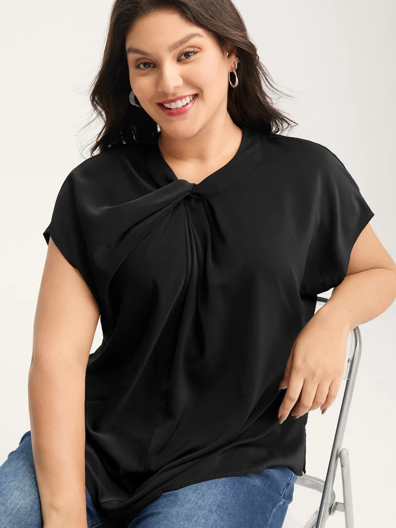 Solid Twist Neck Slit Blouse