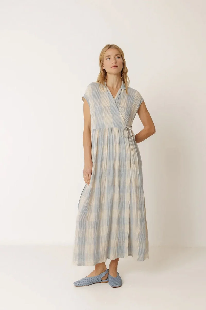 Robe longue portefeuille à carreaux