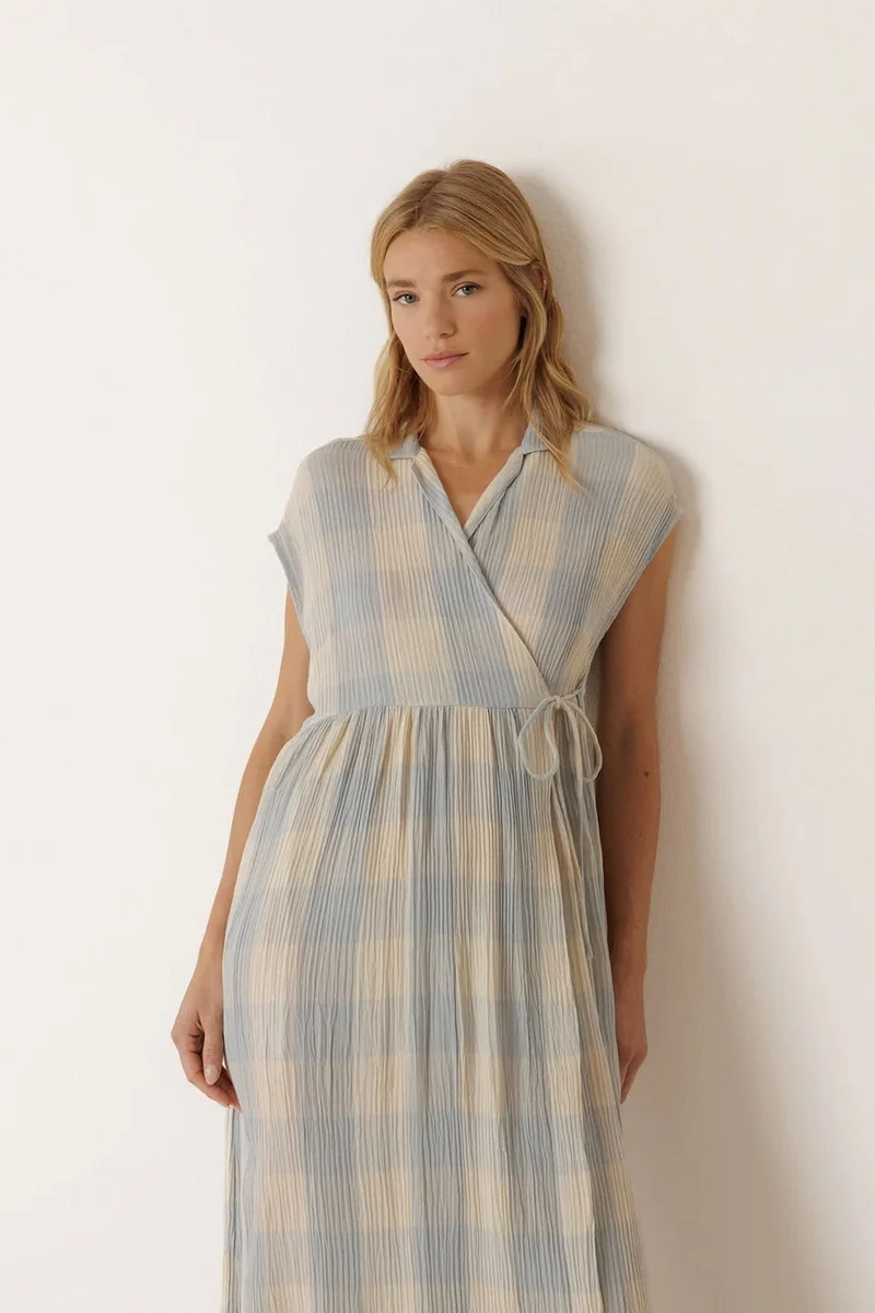 Robe longue portefeuille à carreaux