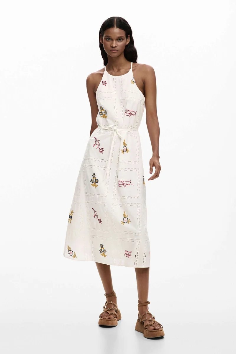 Robe midi à broderies délicates