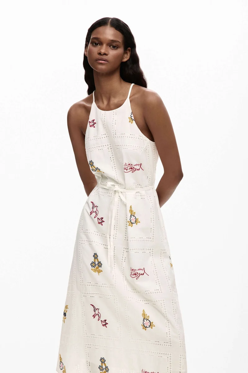 Robe midi à broderies délicates