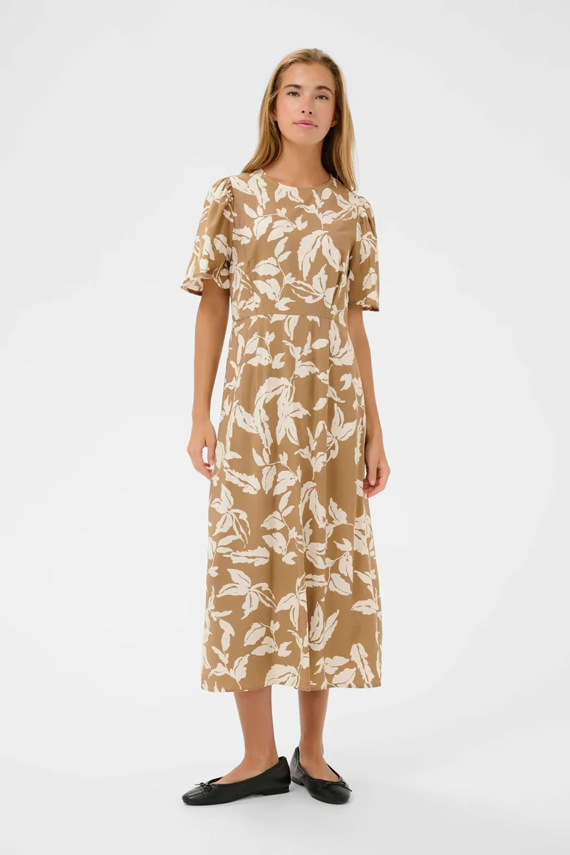 Robe Marlo midi fluide à imprimé végétal