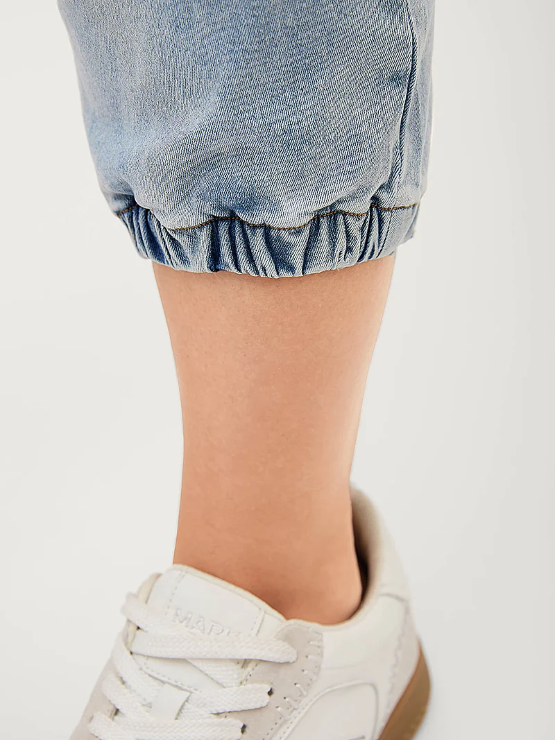 Stretchy Waist Boyfriend Jeans