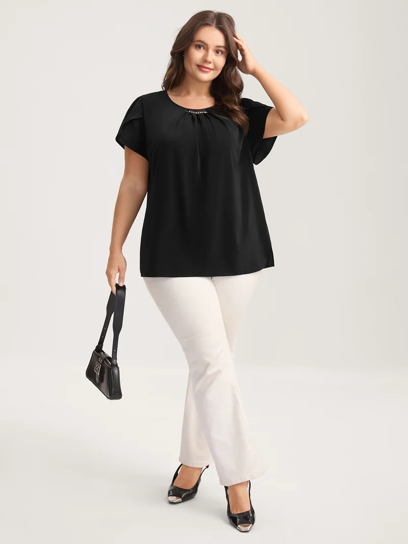 Metallic Detail Pleated Solid Blouse