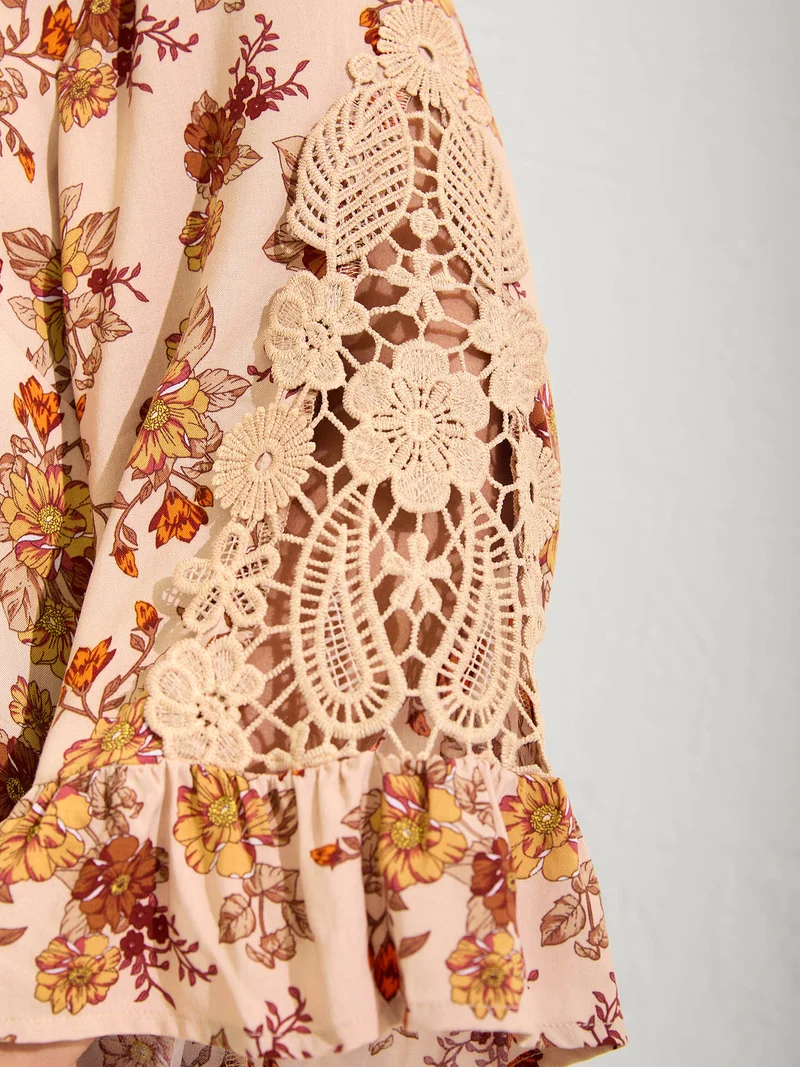 Floral Print Lace V-Neck Blouse
