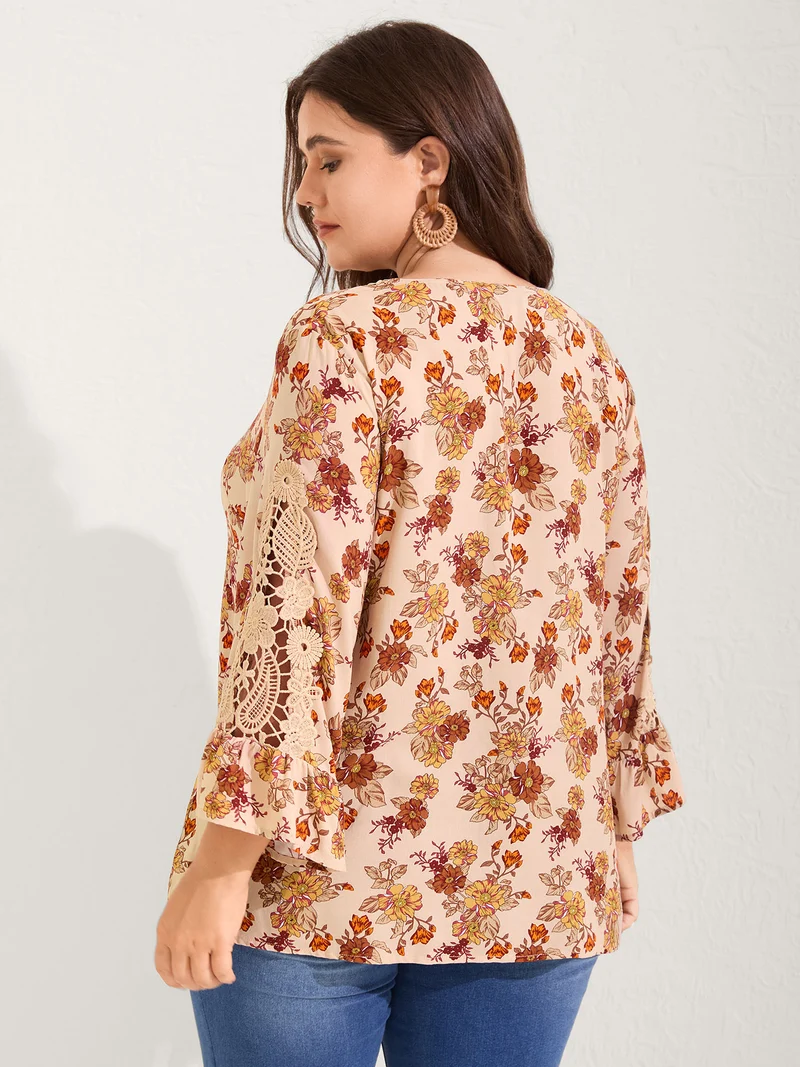 Floral Print Lace V-Neck Blouse