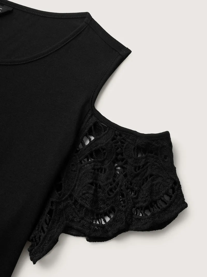 Sleeve Cut-Out Cold-Shoulder T-Shirt