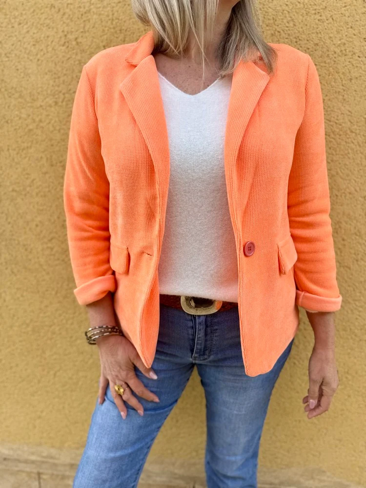 Veste tailleur en velours Sandra abricot acidulé