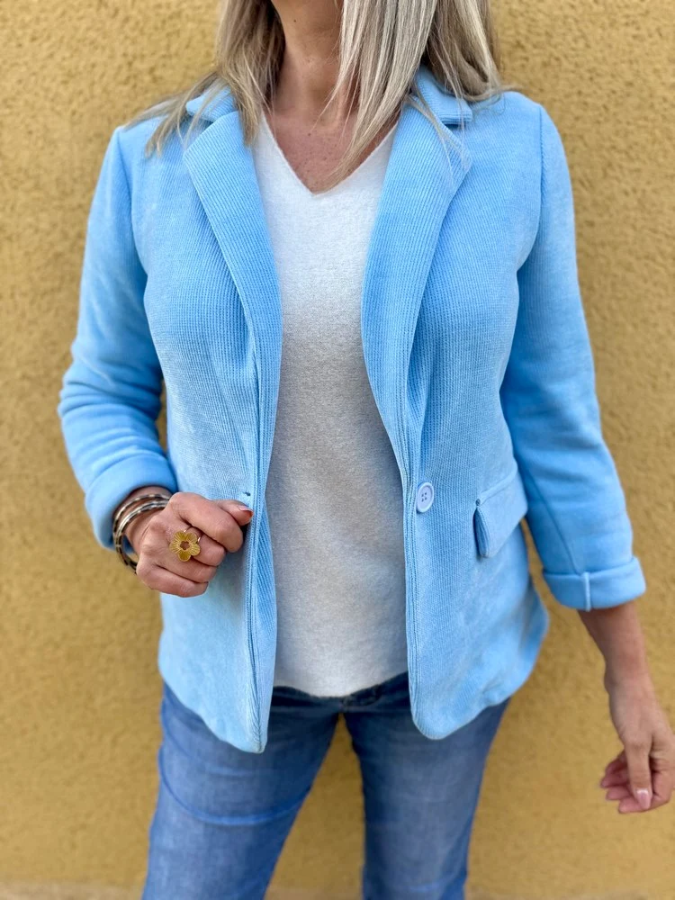 Veste tailleur en velours Sandra bleu ciel