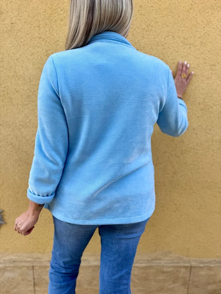 Veste tailleur en velours Sandra bleu ciel