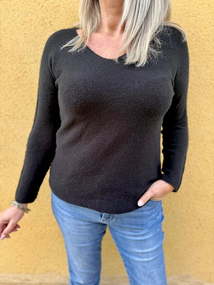 Pull Milo noir