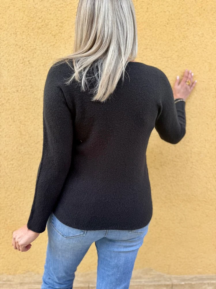 Pull Milo noir