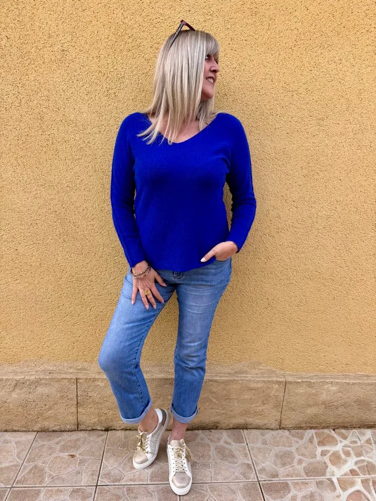 Pull Milo bleu roi