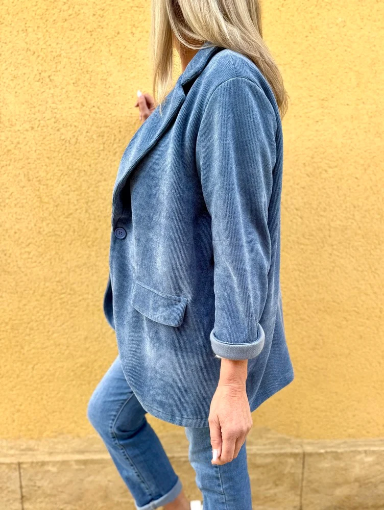 Veste tailleur en velours Sandra + bleu jean