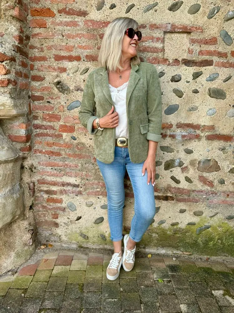 Veste tailleur en velours Sandra tilleul