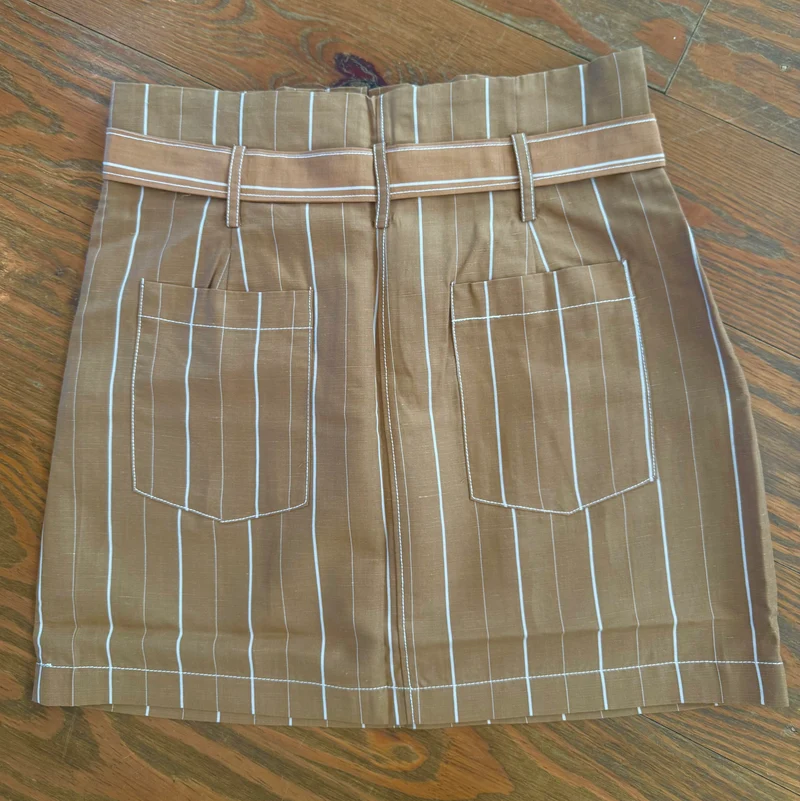 TAUPE STRIPE SKIRT(LM-0076)