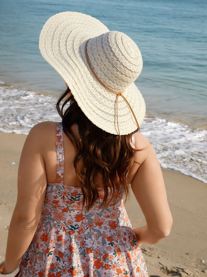 Vacation Curved Straw Hat