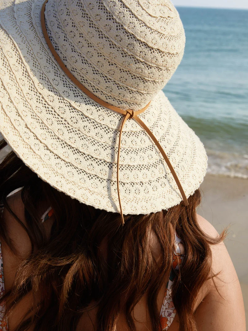 Vacation Curved Straw Hat