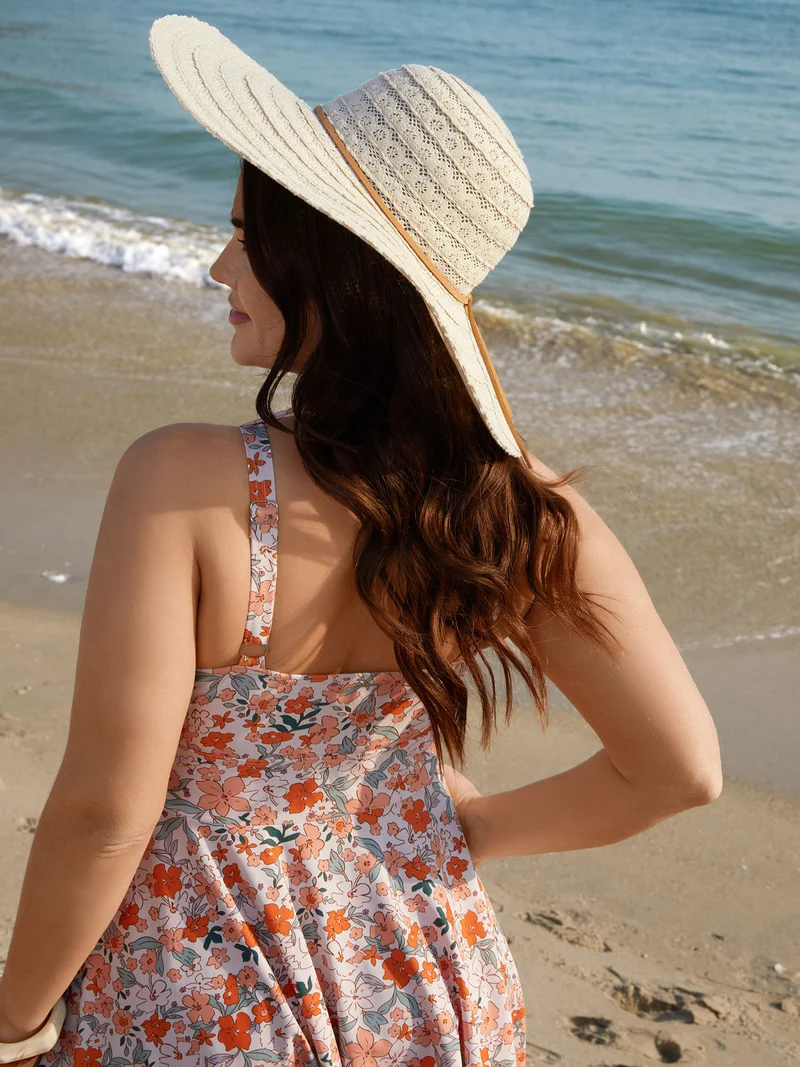 Vacation Curved Straw Hat