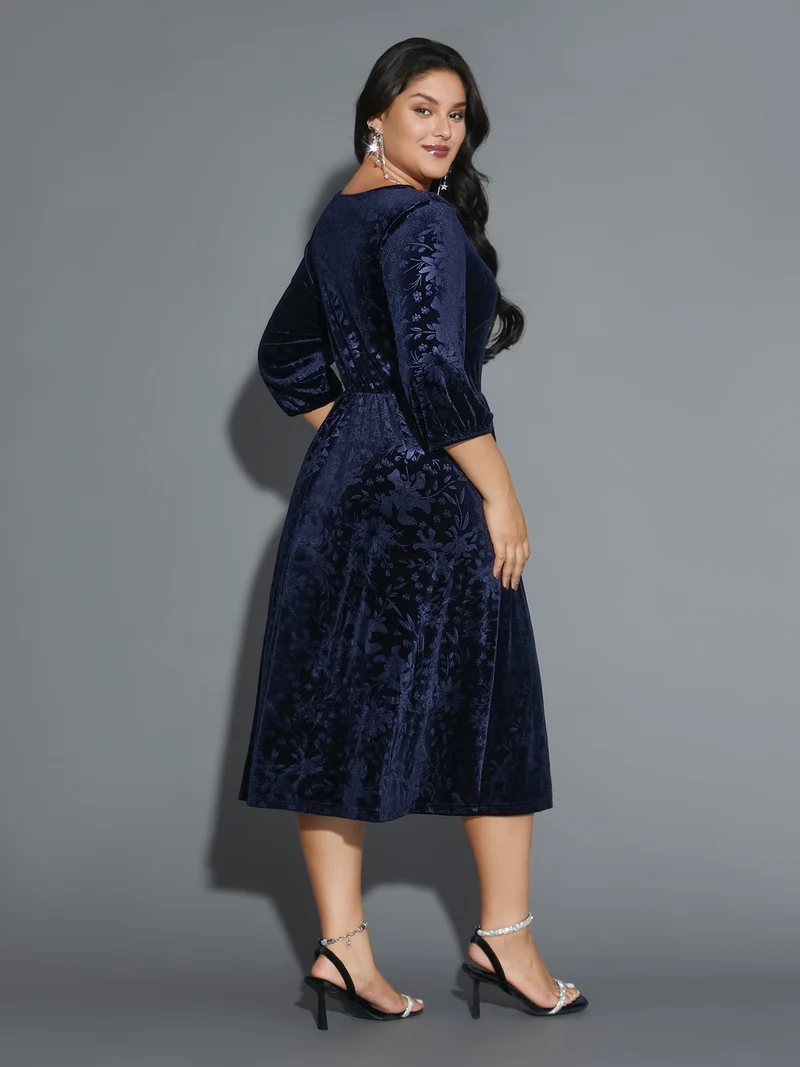 Velvet Button Detail V-Shaped Neck Dress