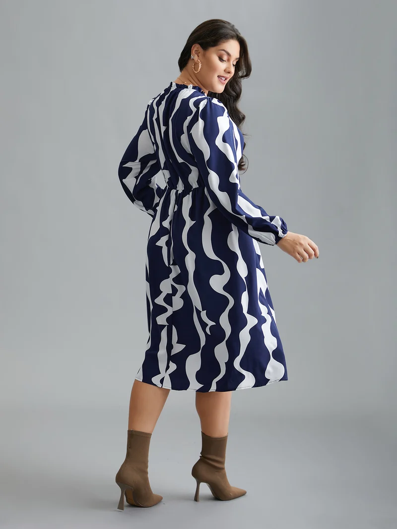 Round Neck Color Contrast Frill Trim Dress