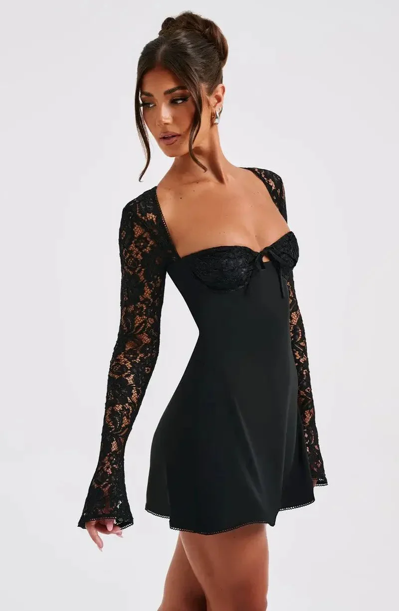 Robe Moulante Manches en Dentelle pour Femmes