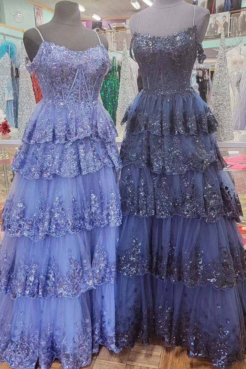 Robe de bal longue à volants et épaules dénudées en dentelle et tulle à paillettes
