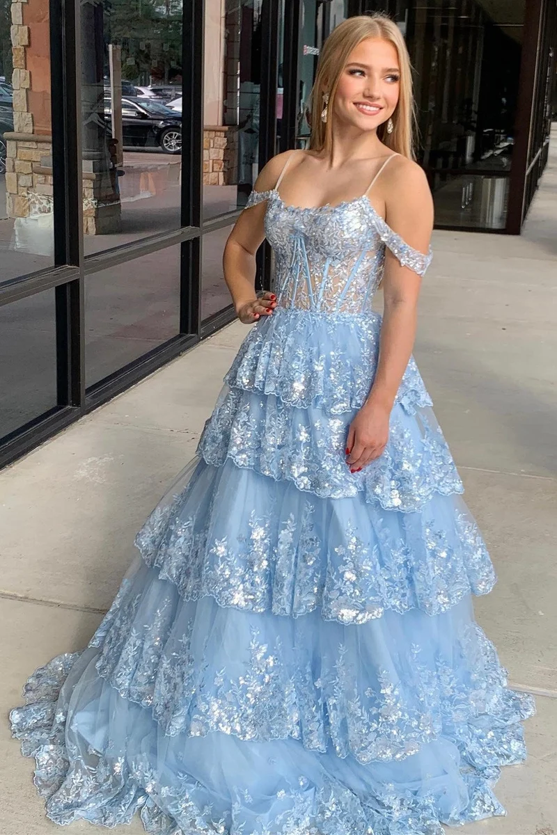 Robe de bal longue à volants et épaules dénudées en dentelle et tulle à paillettes