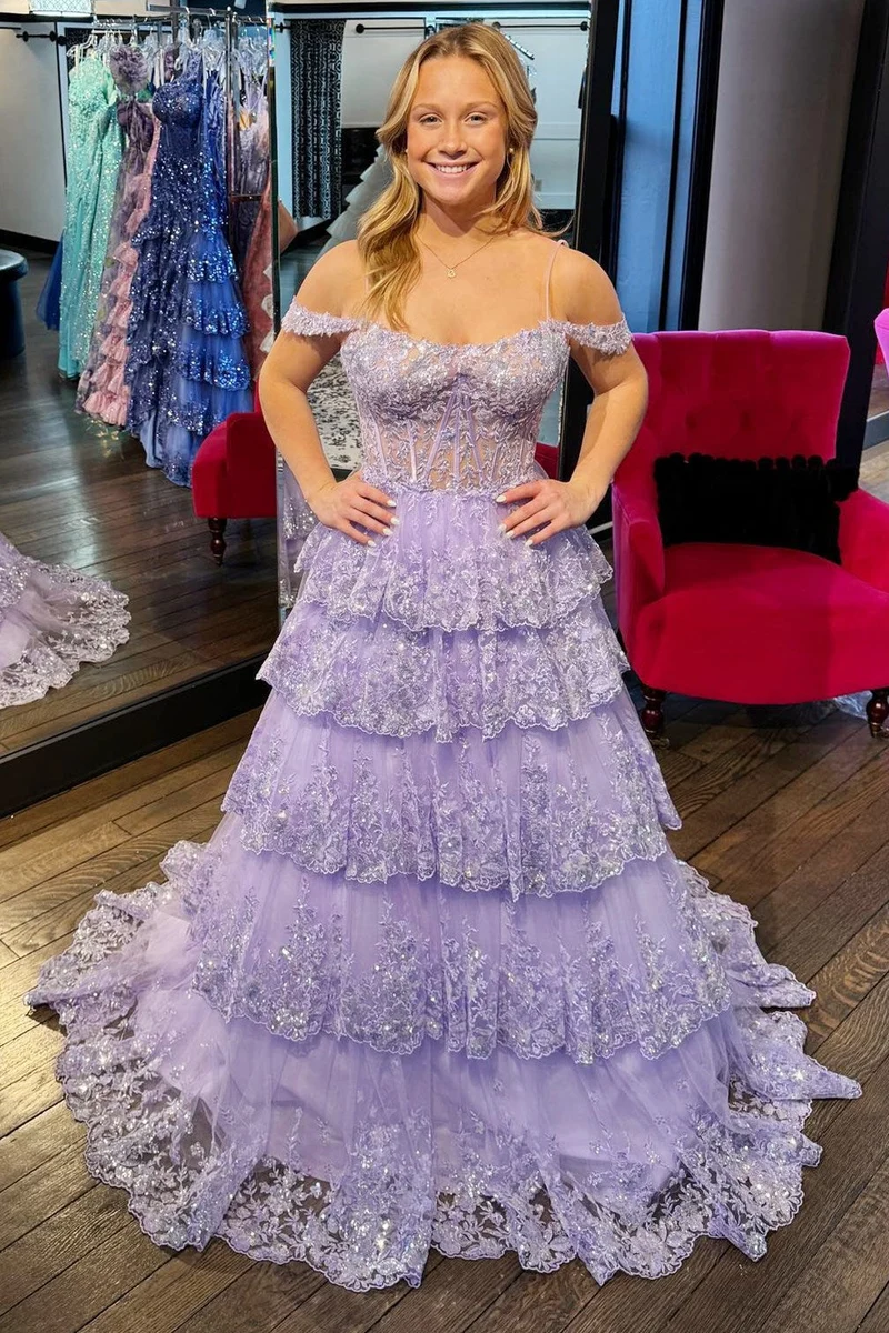 Robe de bal longue à volants et épaules dénudées en dentelle et tulle à paillettes