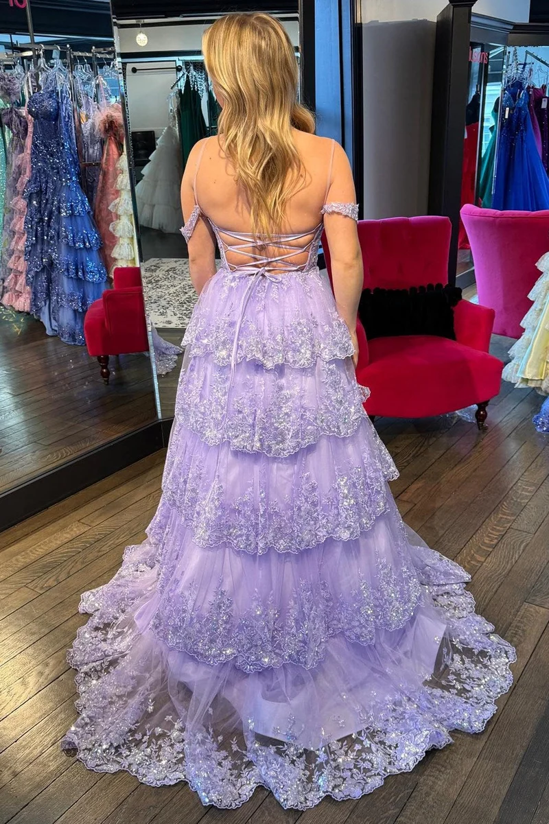 Robe de bal longue à volants et épaules dénudées en dentelle et tulle à paillettes