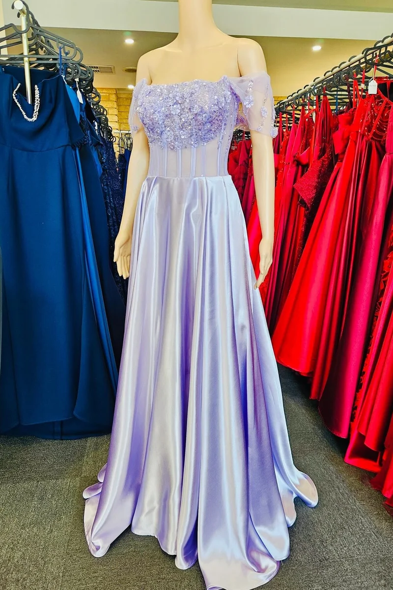 Robe de bal corset transparente à épaules dénudées en dentelle florale 3D lavande