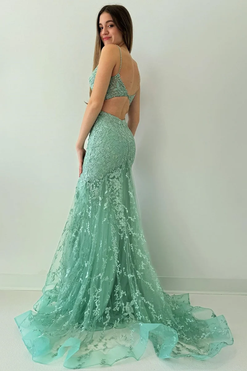 Robe de bal longue sirène en dentelle vert sauge, dos ouvert