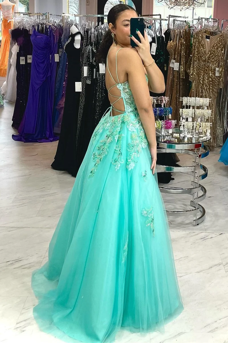 Robe de bal en tulle à lacets bleu aqua avec appliques
