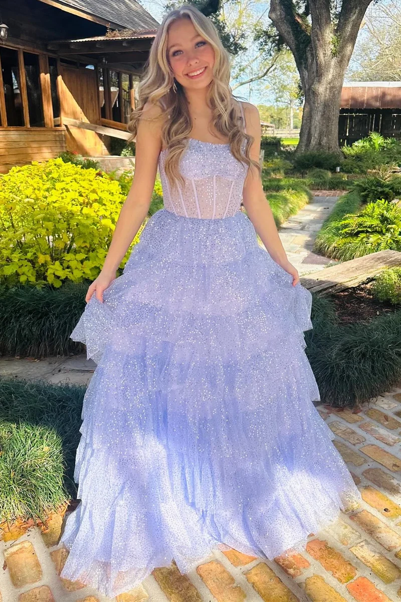 Robe de bal longue à volants et sequins en tulle lavande