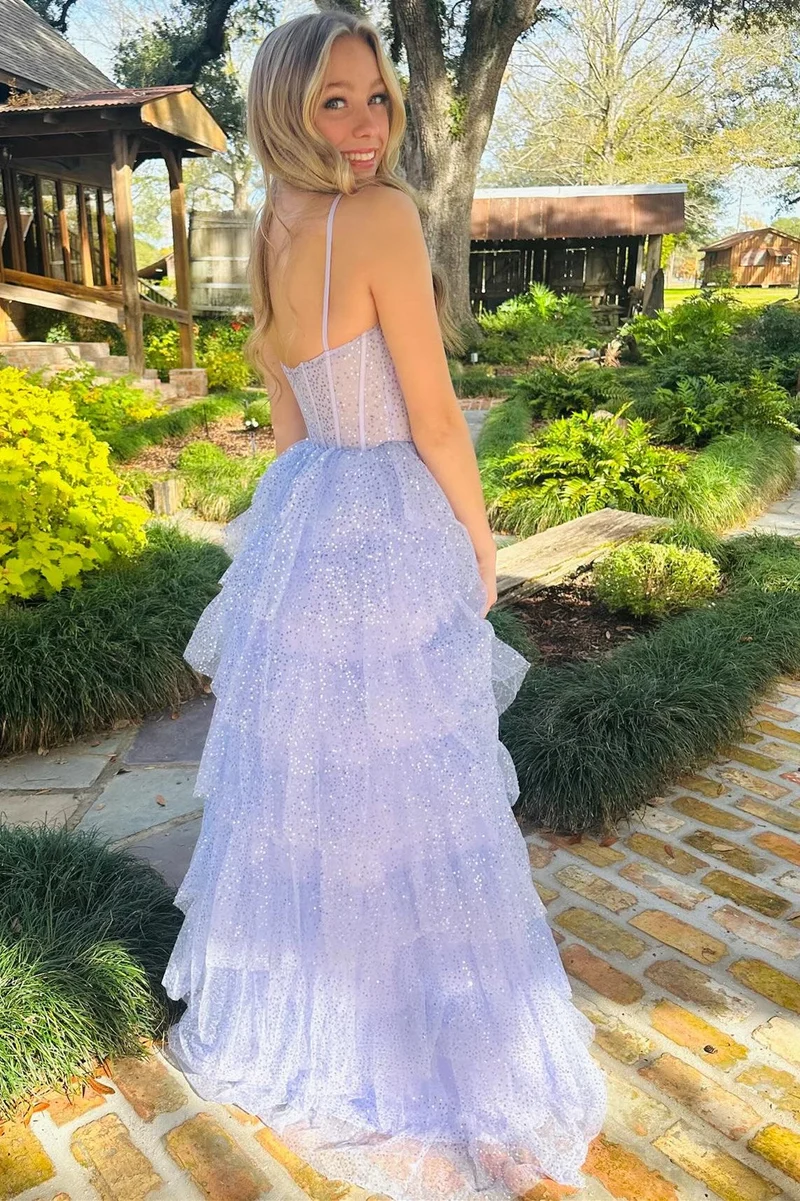 Robe de bal longue à volants et sequins en tulle lavande