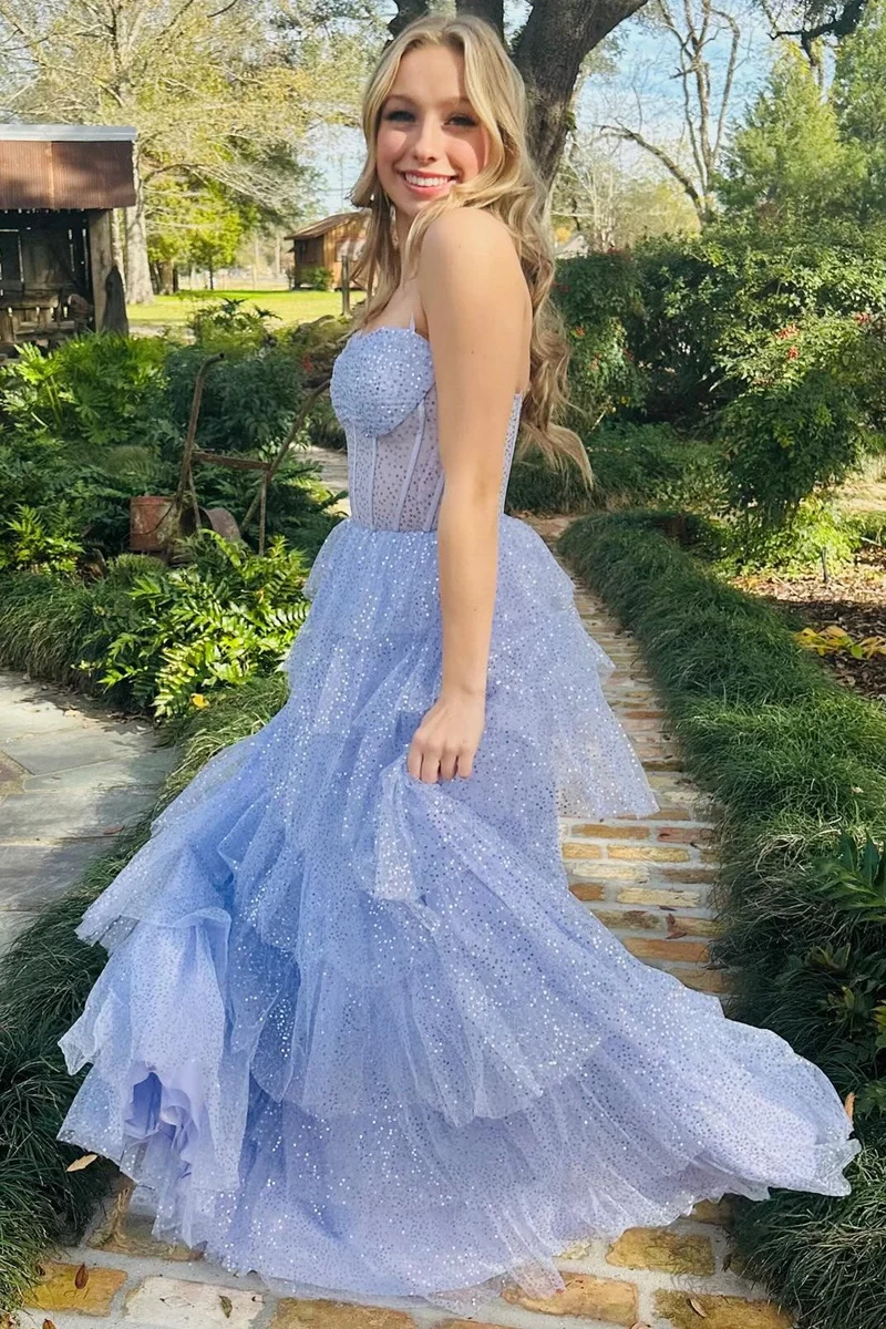 Robe de bal longue à volants et sequins en tulle lavande