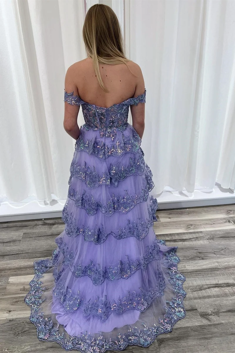 Robe de bal transparente en dentelle à volants et épaules dénudées lavande avec fente
